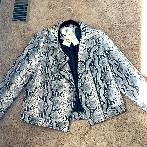Rue21 Jackets & Blazers - Faux Snake Skin Jacket